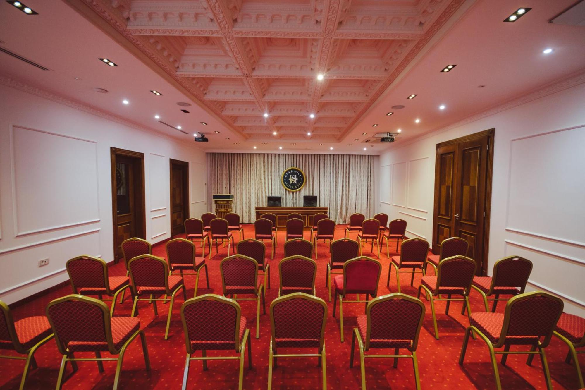 Star Hill Hotel & Spa พริสตีนา ภายนอก รูปภาพ